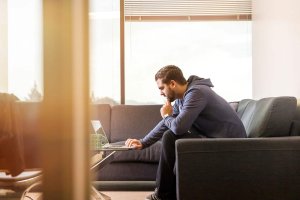 How the Tech Neck Pack Can Help the Agile Workforce