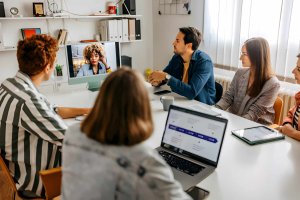 What is hybrid work and how it