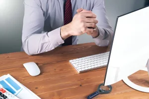 How to Use Online Ergonomic Assessments to Create a Healthy Work Environment