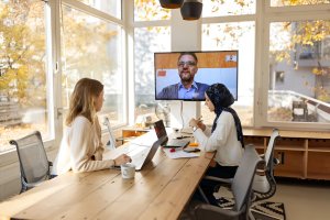 The Future of Work: Embracing Hybrid Working for Enhanced Productivity